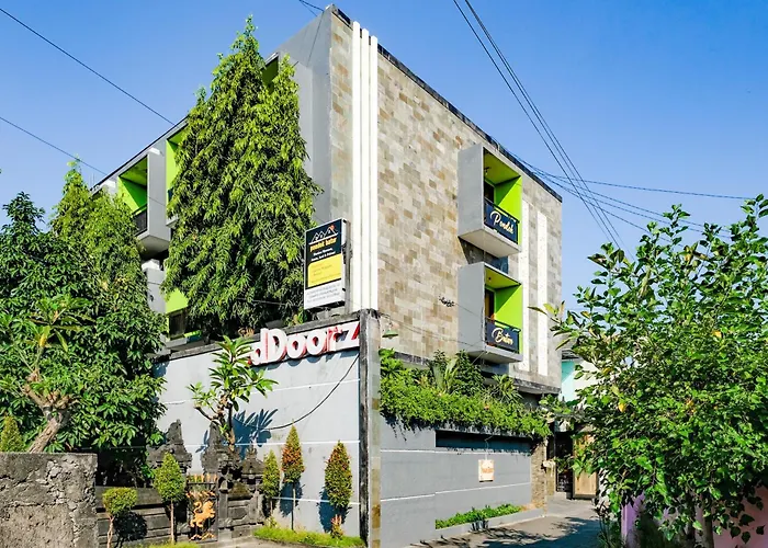 ゲストハウス Reddoorz @ Kerta Dalem Sidakarya